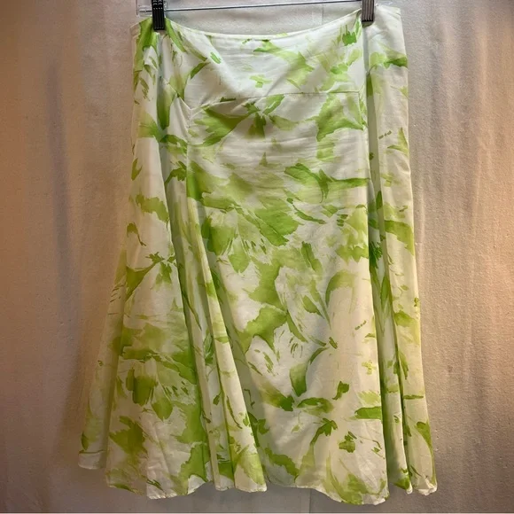 Jones New York Floral Green Skirt - Picture 4 of 4